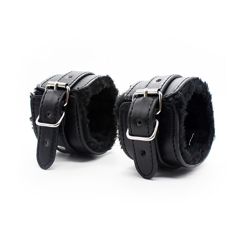 Classic Black Kit Bondage
