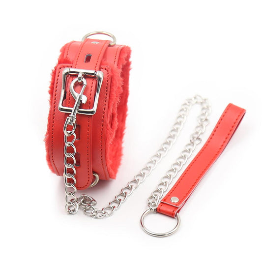 Collar Felpa con Cadena SENS Rojo
